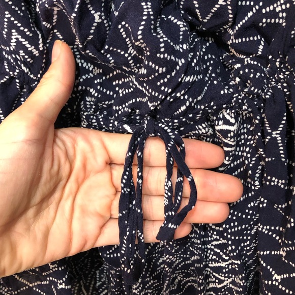 Splendid Navy and White Tank Geometric Design with a Tie Back - Picture 11 of 12